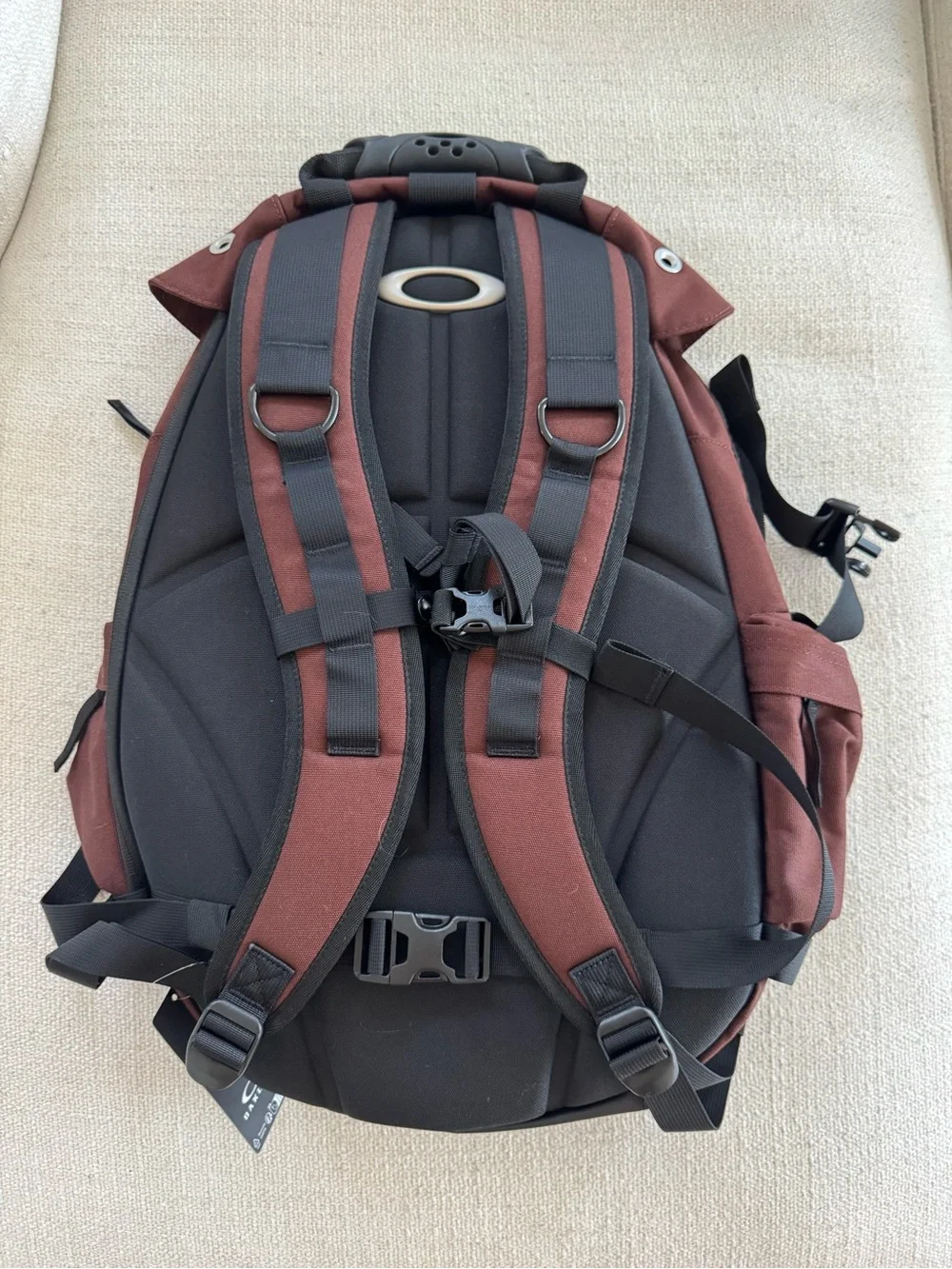 Oakley Icon RC Backpack in Grenache